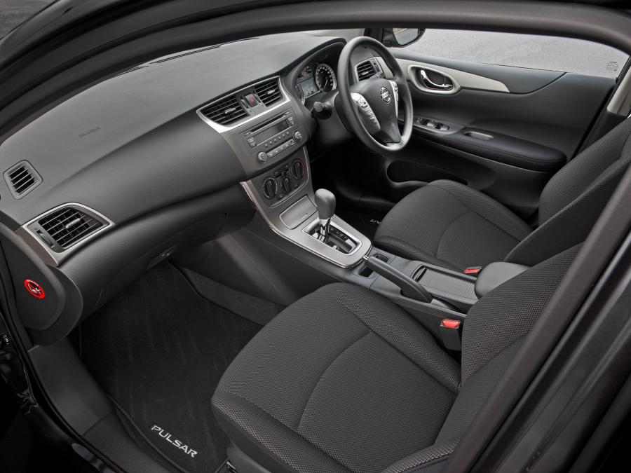  Nissan Pulsar Hatch 2013 года  (AU) (фото 3 из 14)